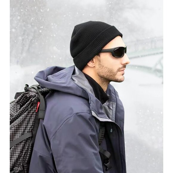 Men's White Comfortable Breathable Soft Beanie Knit Slouchy Winter Skull Hats - Picture 6 of 6